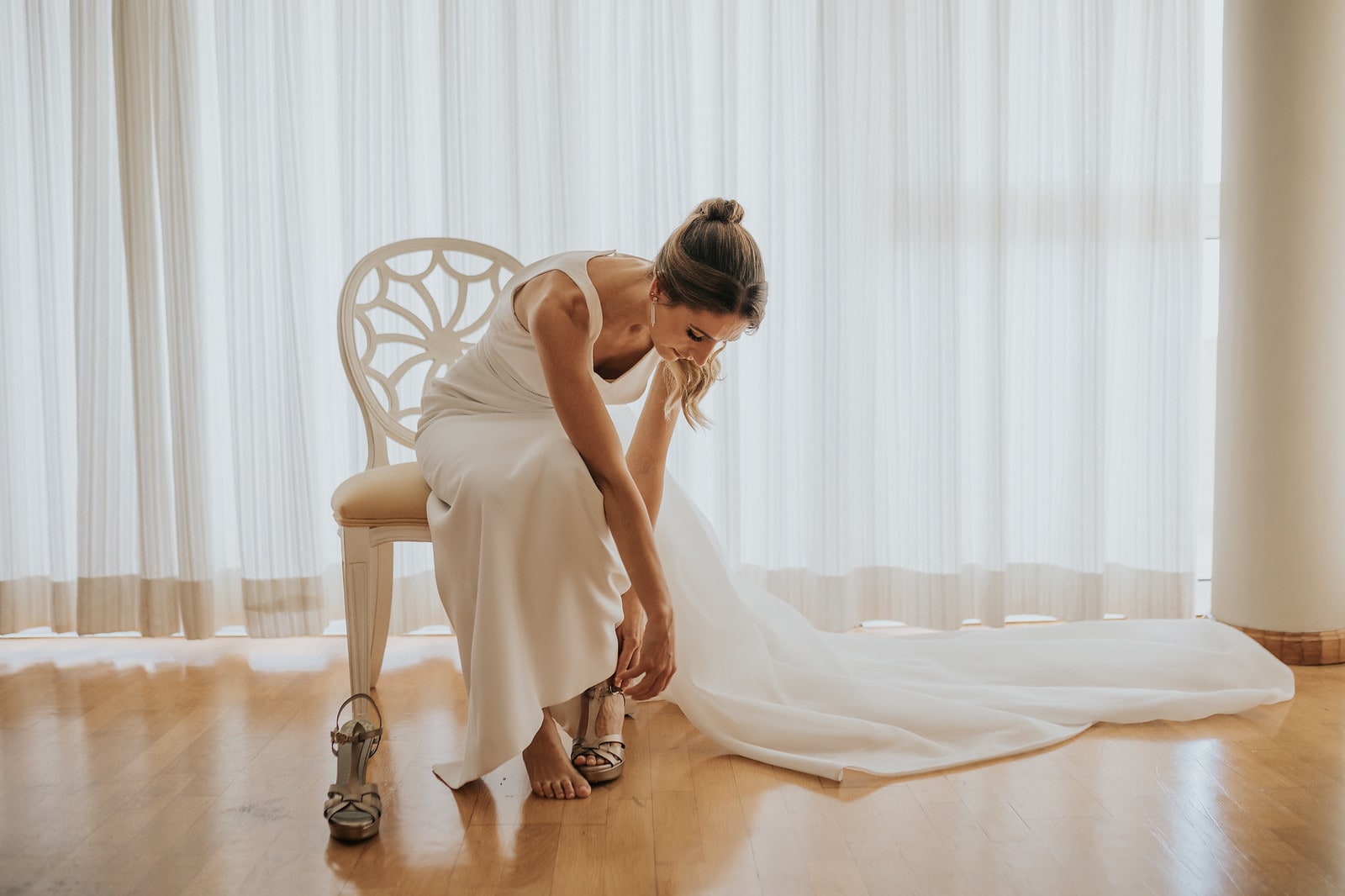 vestido de novia de crepé valencia
